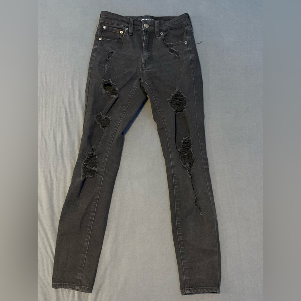 aeropostale black ripped skinny jeans